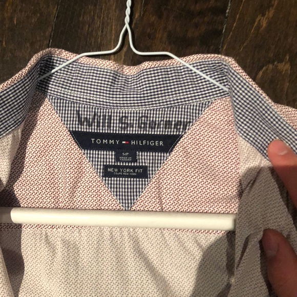 Shirt tommy hilfiger perfect condition - Picture 2 of 2